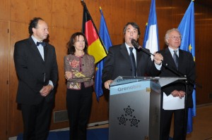 Cérémonie anniversaire des 20 ans de la chute du mur de Berlin à l'hôtel de ville de Grenoble