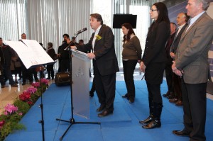 journee femme Michel Destot entouré de Linda El Haddad, et Hakima Necib lors du lancement festif de la Journée internationale des femmes