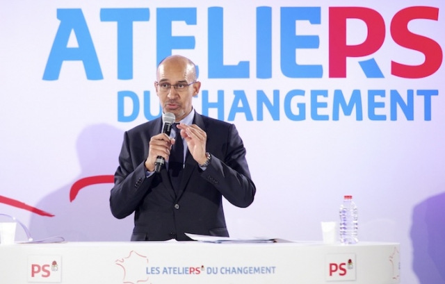« Que la droite cesse de se comporter comme la vitrine légale de groupes violents, extrémistes et anti-républicains »