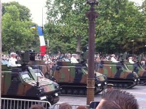Le 7e BCA de chasseurs alpins sur les Champs Elysées