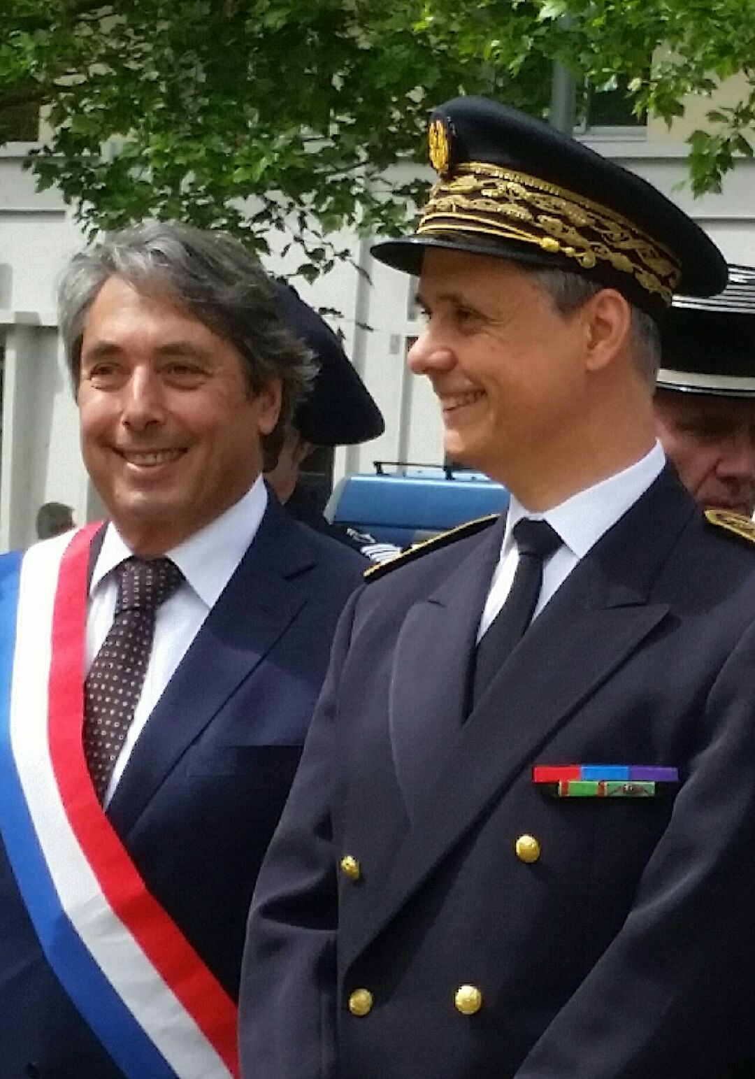 Aux côtés de Lionel Beffre lors de son arrivée sur l'esplanade du parc Paul Mistral